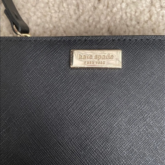 Like new Kate spade wallet - Picture 2 of 7